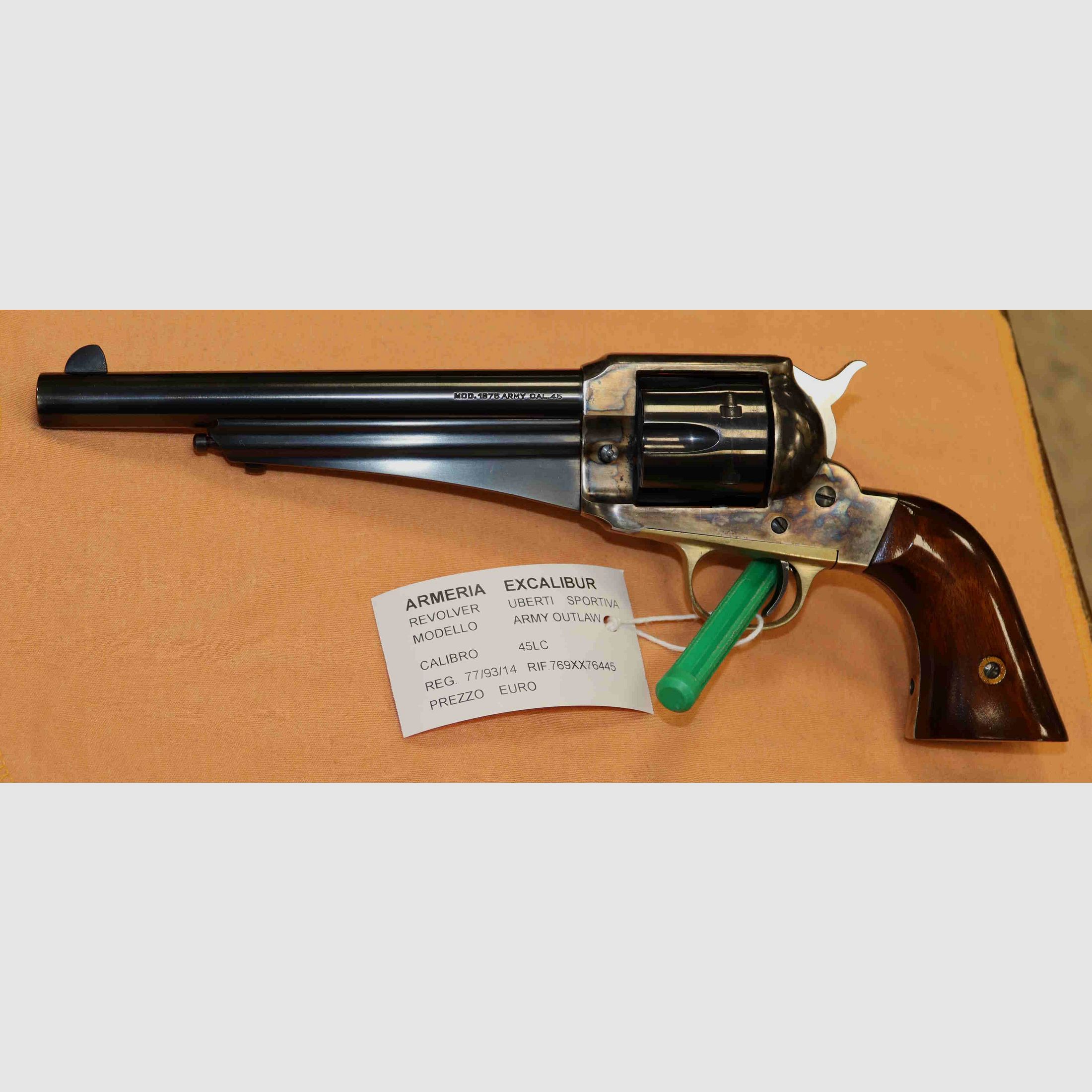 Revolver Uberti Model Army Outlaw Caliber 45 LC Sport, image 2 of 9