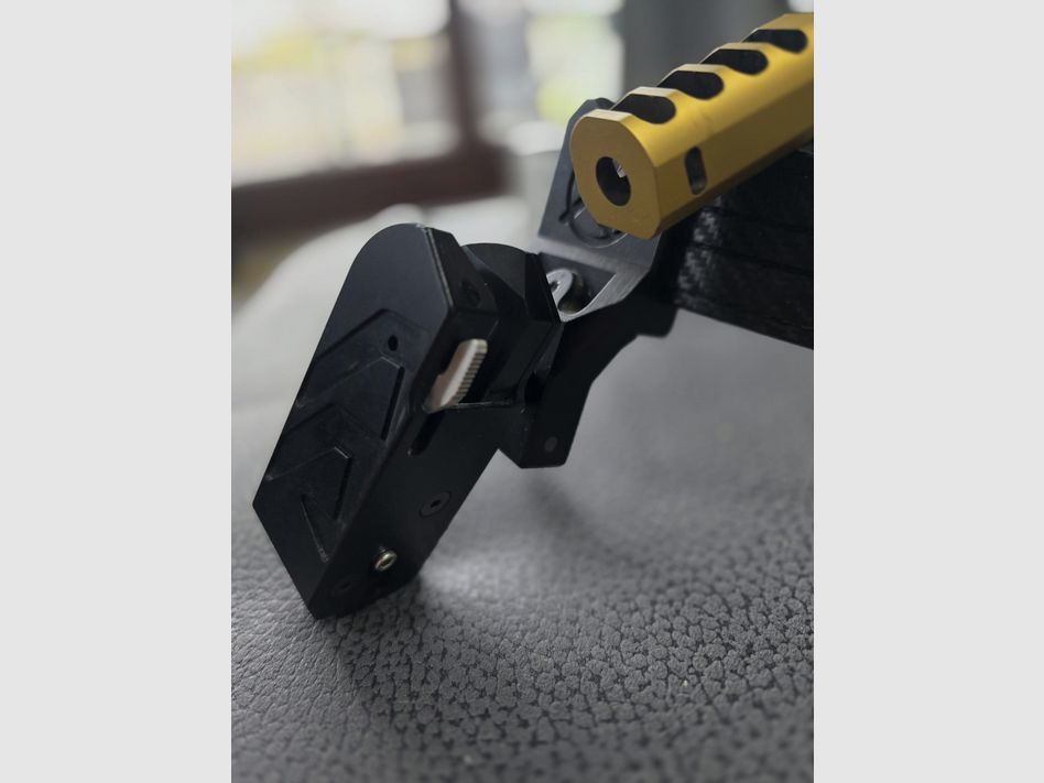 2011 HPS Racegun Open Master 9mm Major inkl. DAA X-Holster + 4 STI Magazine + 1000 Geschosse