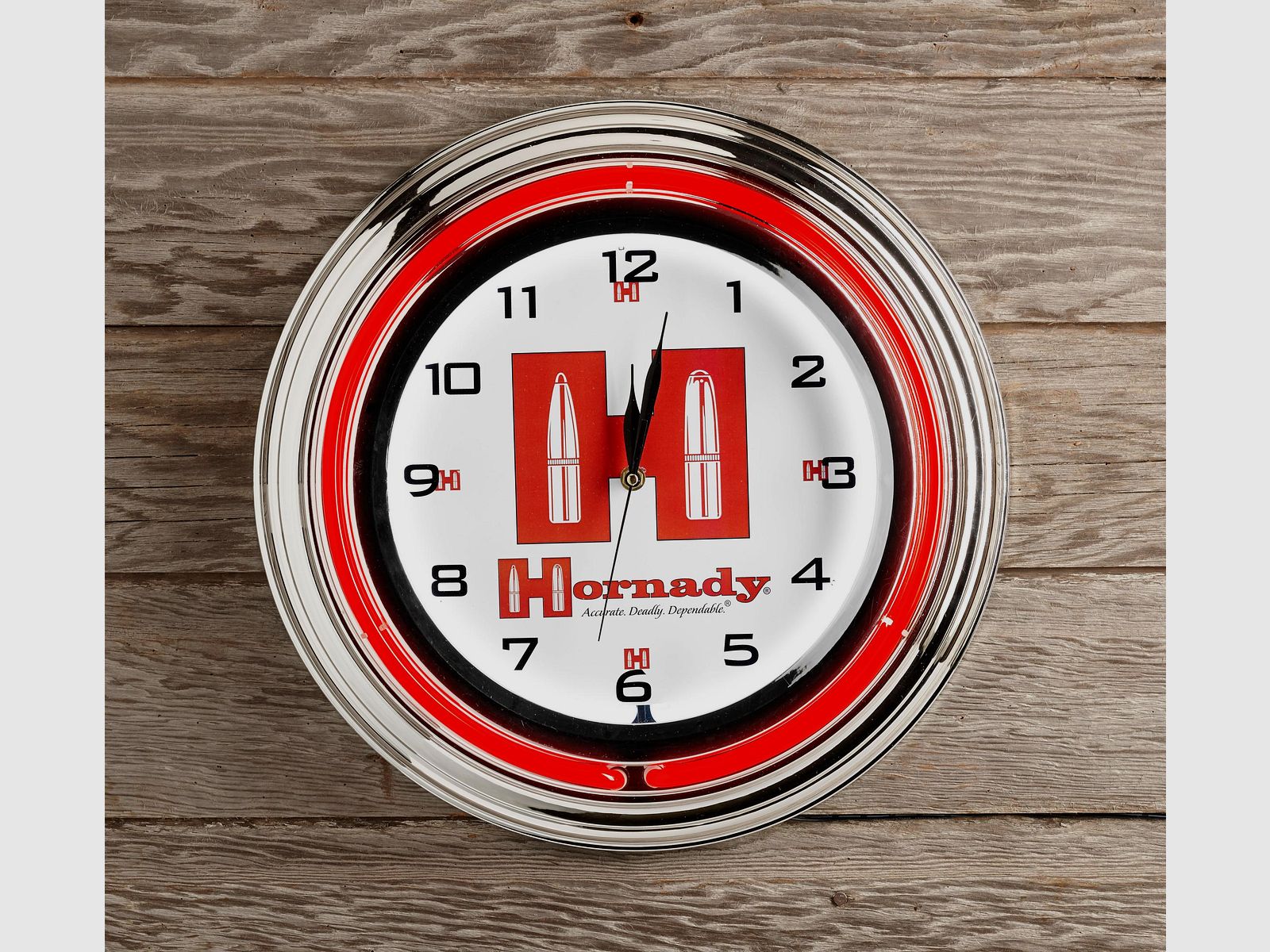 Hornady Retro Wanduhr Neon 17" / 43,2 cm