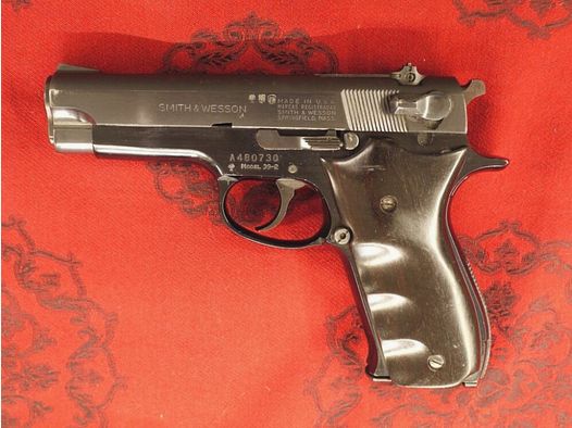 Smith & Wesson 39-2