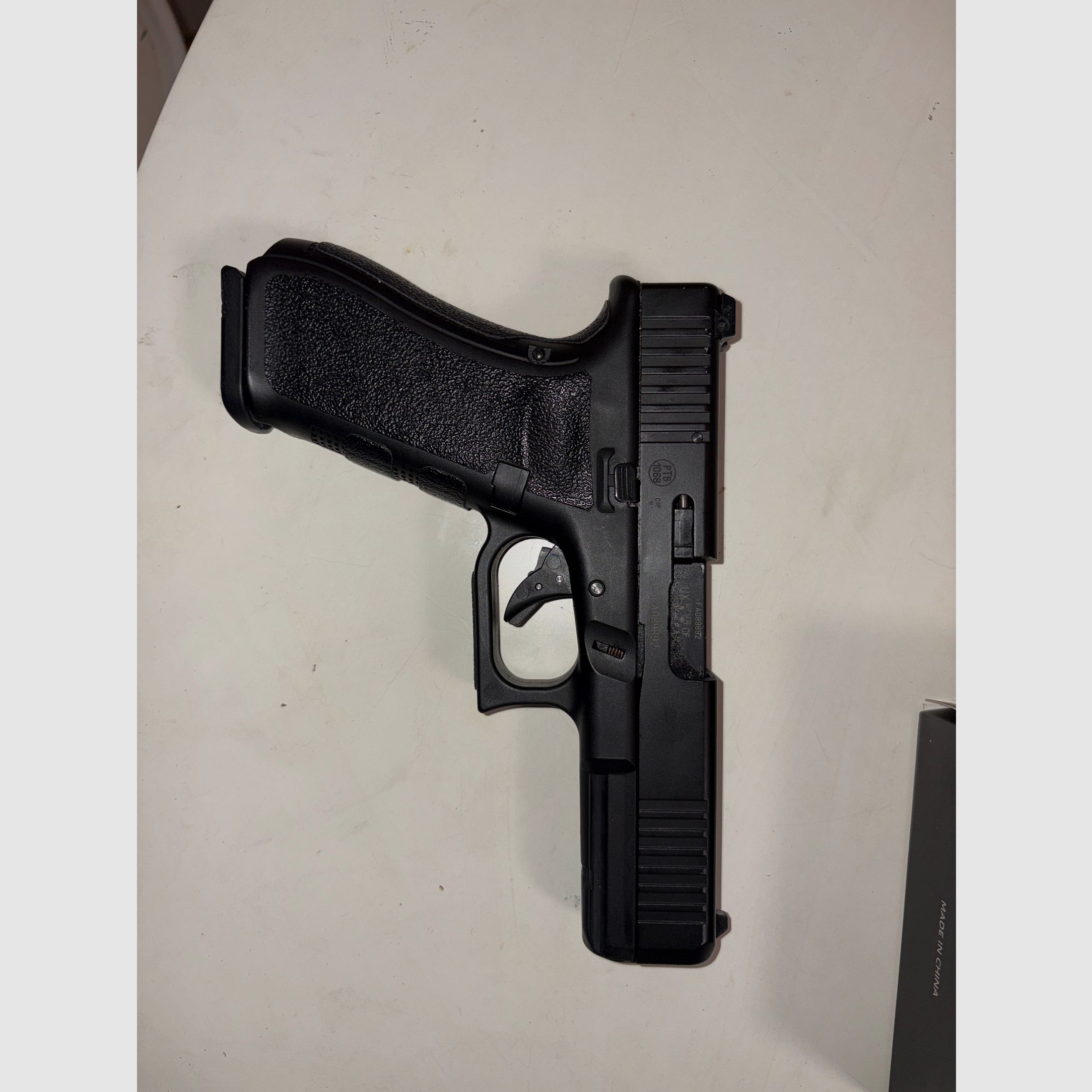 Glock 17 gen 5 9 mm P.A.K Schreckschuss