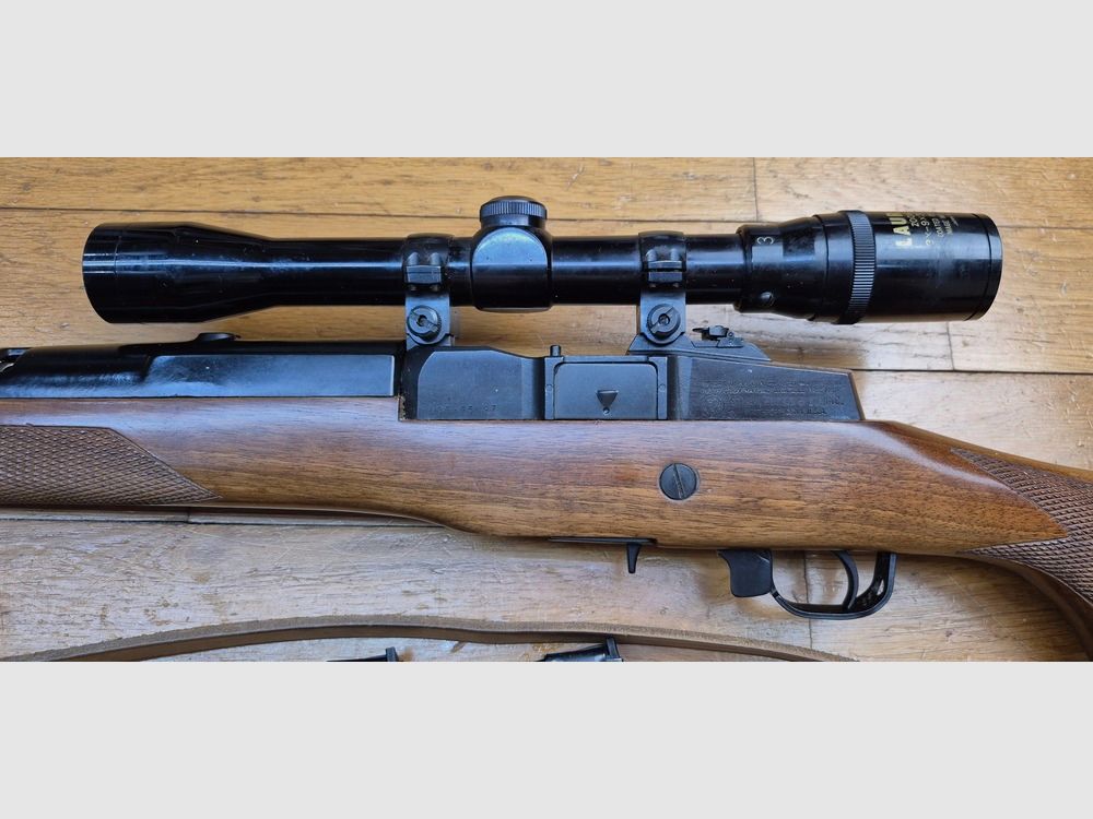 Sehr schöne kleine Büchse RUGER MINI 14 Ranch Rifle – Kal. 222 Rem. – Zielfernrohr Laurell 3-9×32 – Sehr schöner Brünierung zu 99 % – Sehr schönes Holz – Mechanik einwandfrei – Sehr schöner Lauf – Super Gelegenheit 100% purer Spaß – Geliefert mit Gewehrriemen und drei Magazinen! – TBE++, Bild 28 von 34