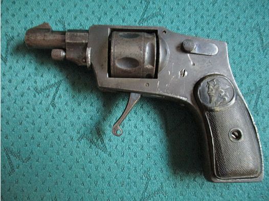 Revolver 6,35mm Pickert Mod. 3 aus Sammlung 3