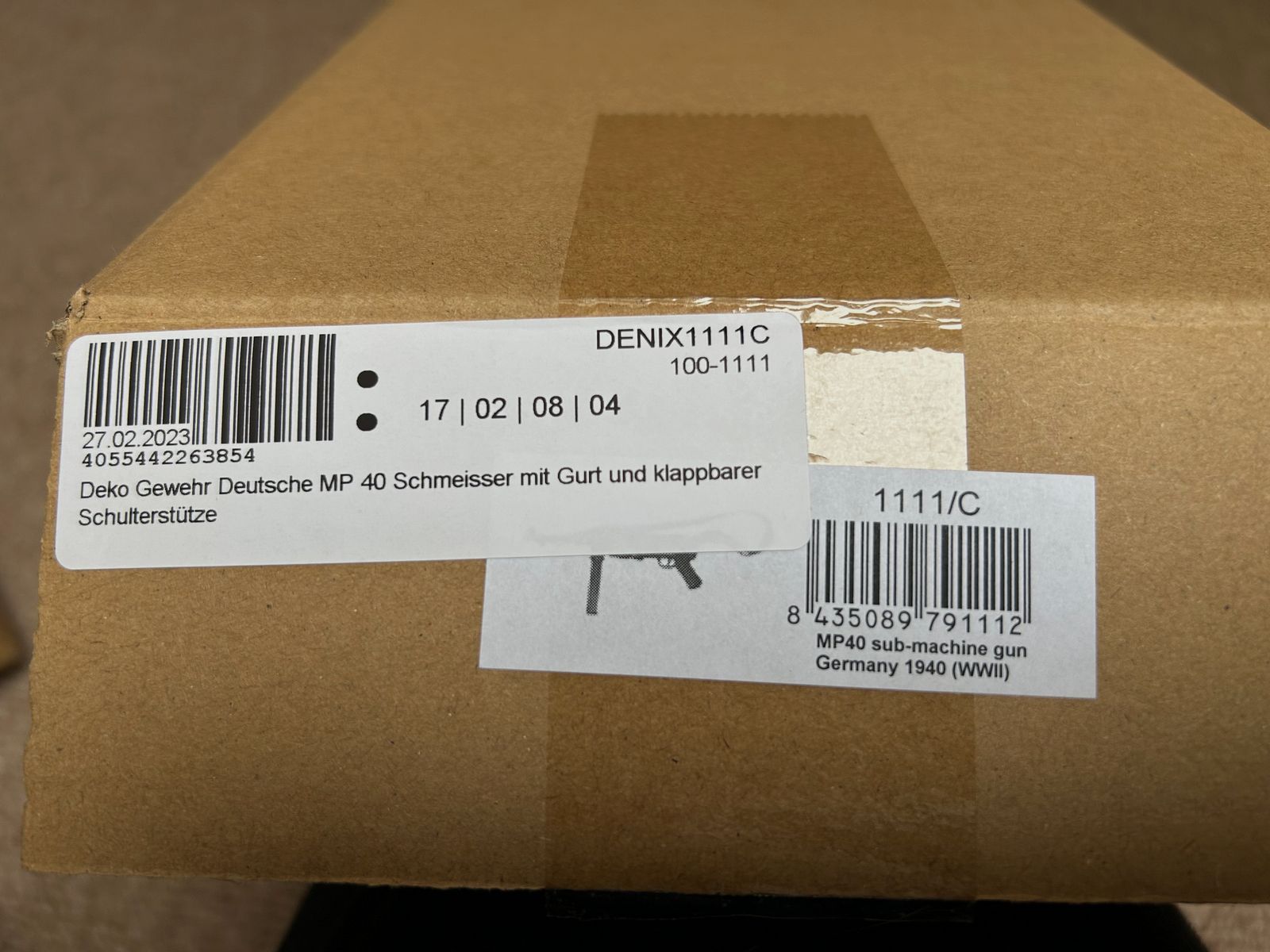 MP 40  Deko von Denix 