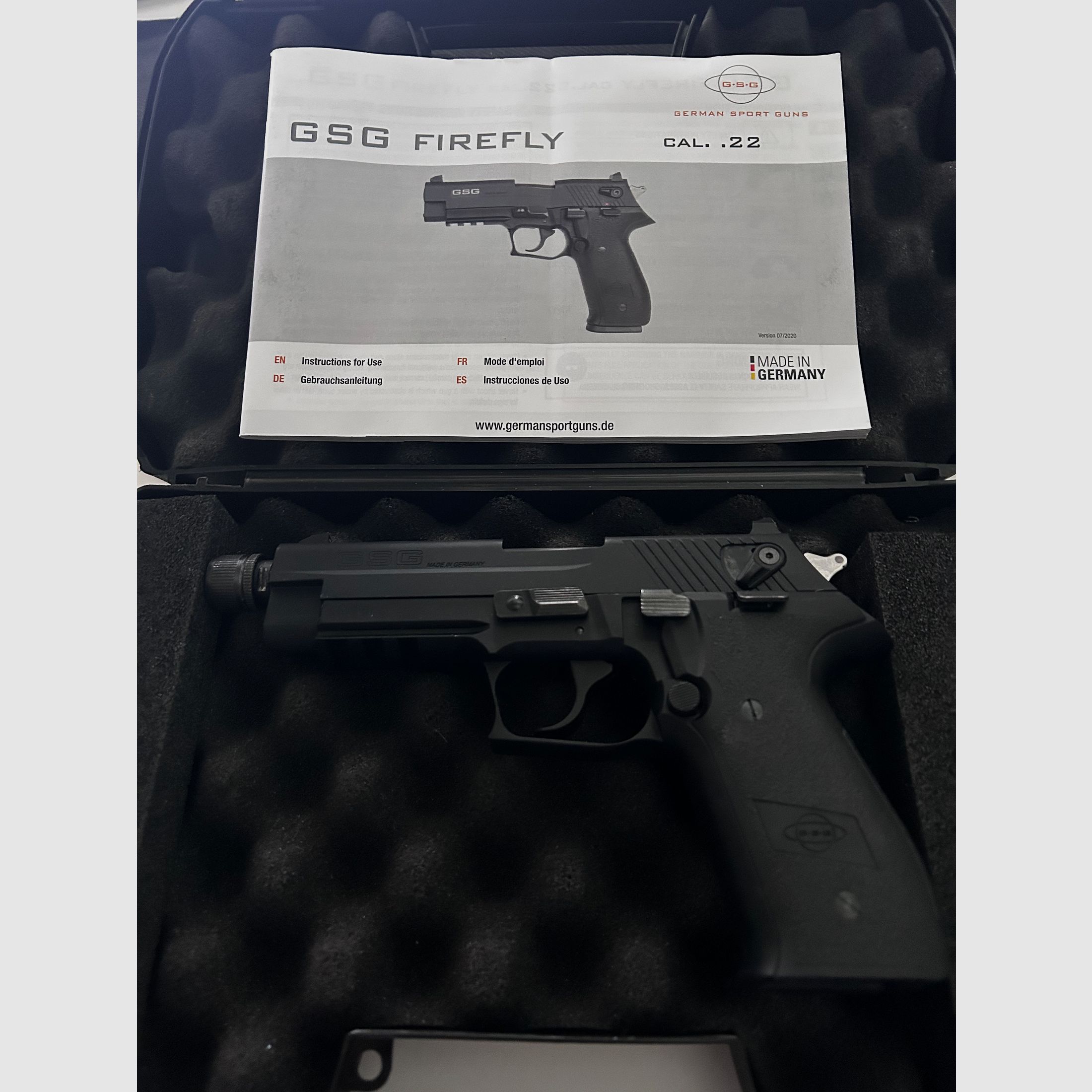 GSG Firefly .22lfb mit 4 Magazinen 