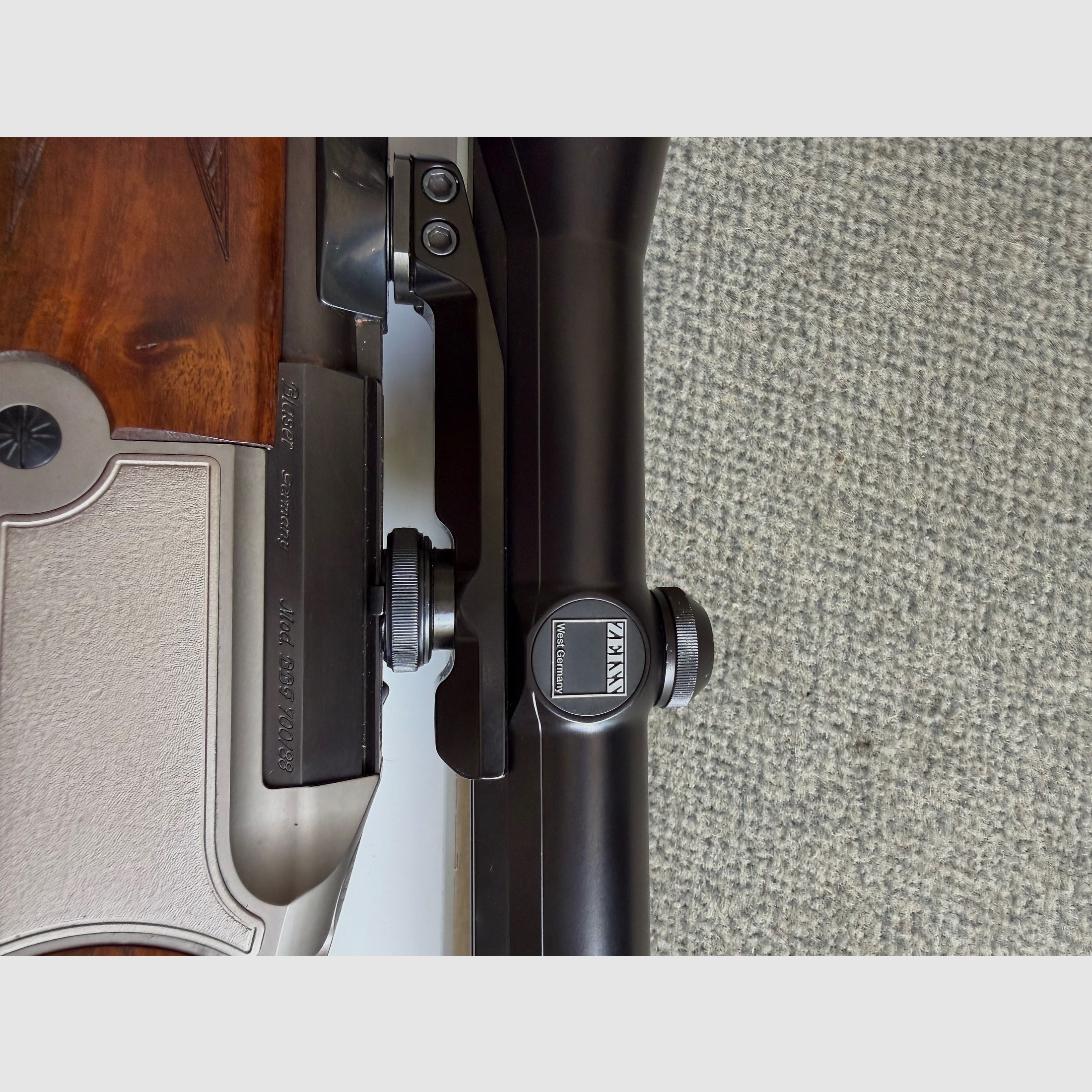 Blaser Bockbüchsflinte 30R Blaser mit Schwenkmontage 