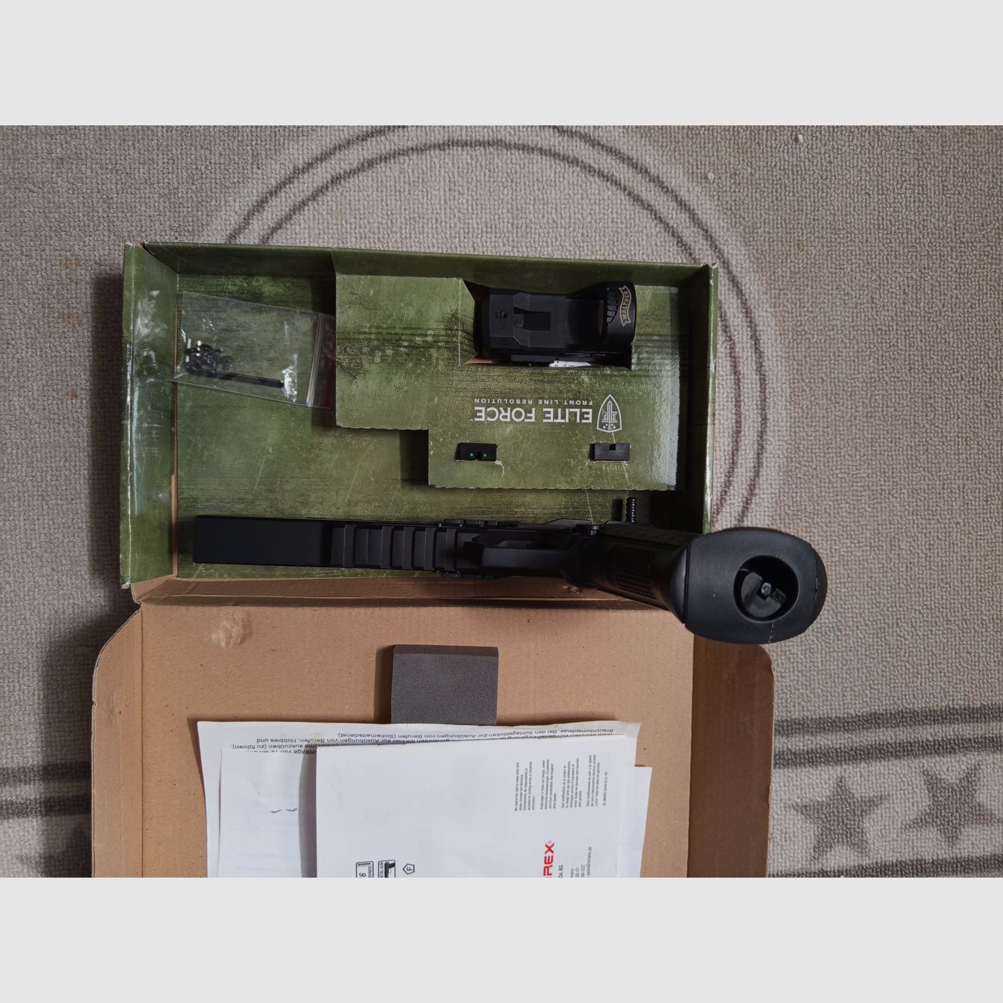 Vente de surplus Elite Force Racegun CO2