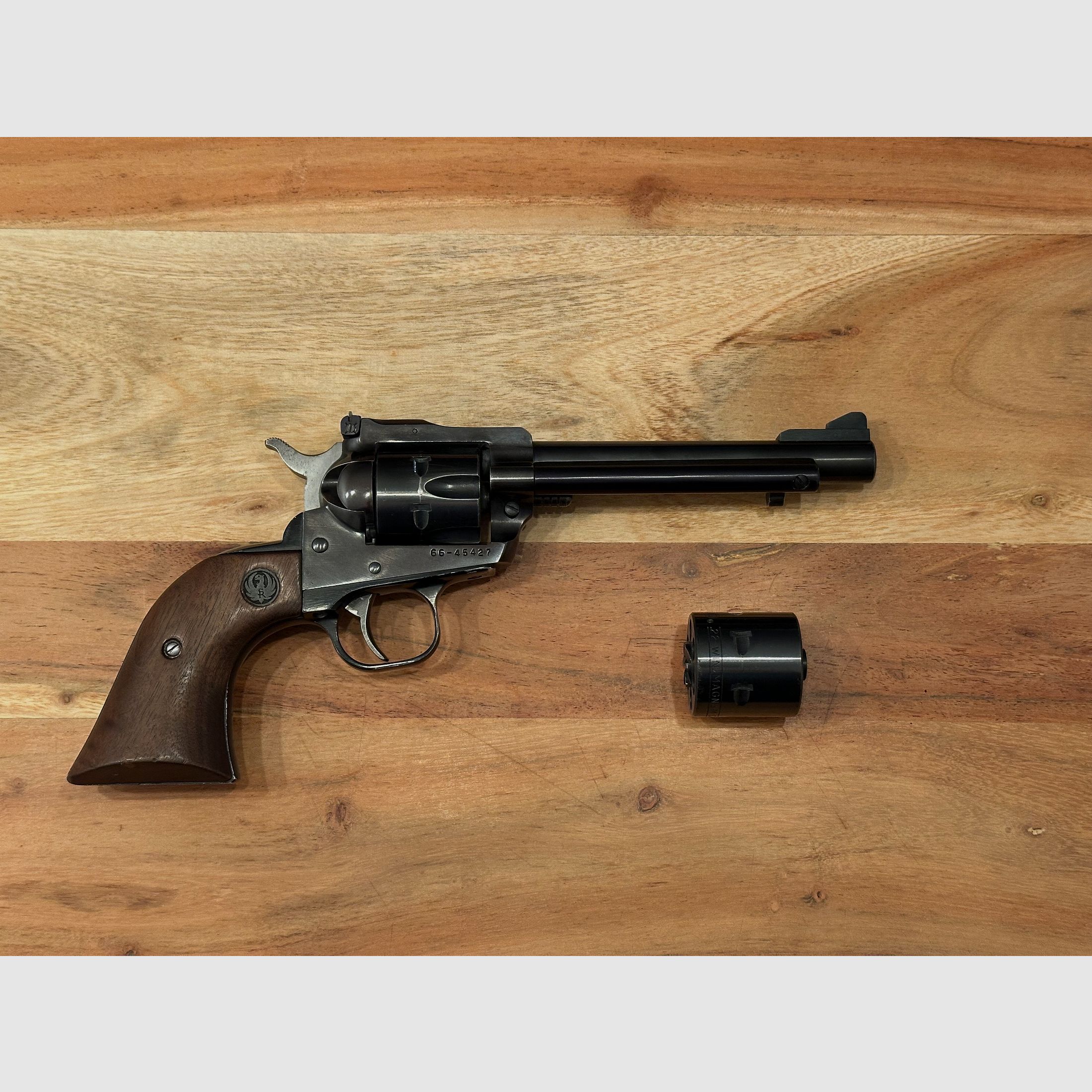 Ruger Single Six Revolver .22lr / .22 WinMag 