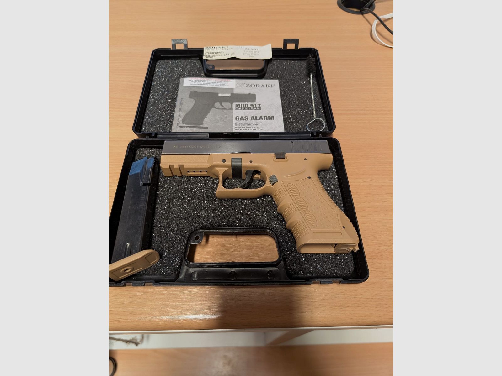 Zoraki 917 / 9mm P.A.K. / Dessert tan / Titan sled / good condition / including loading aid