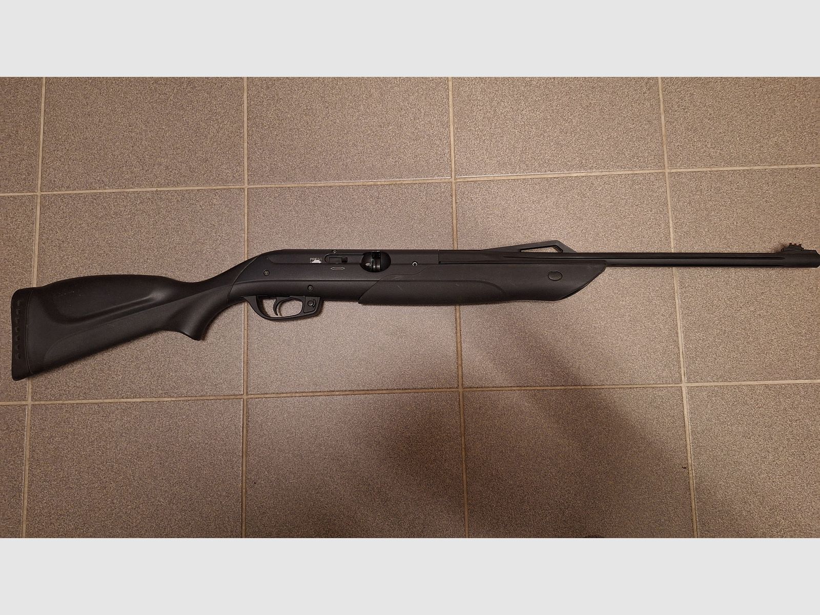 Gamo Extreme Pumpaction-Druckluft-Flinte mit 5 Magazinen! RARITÄT!