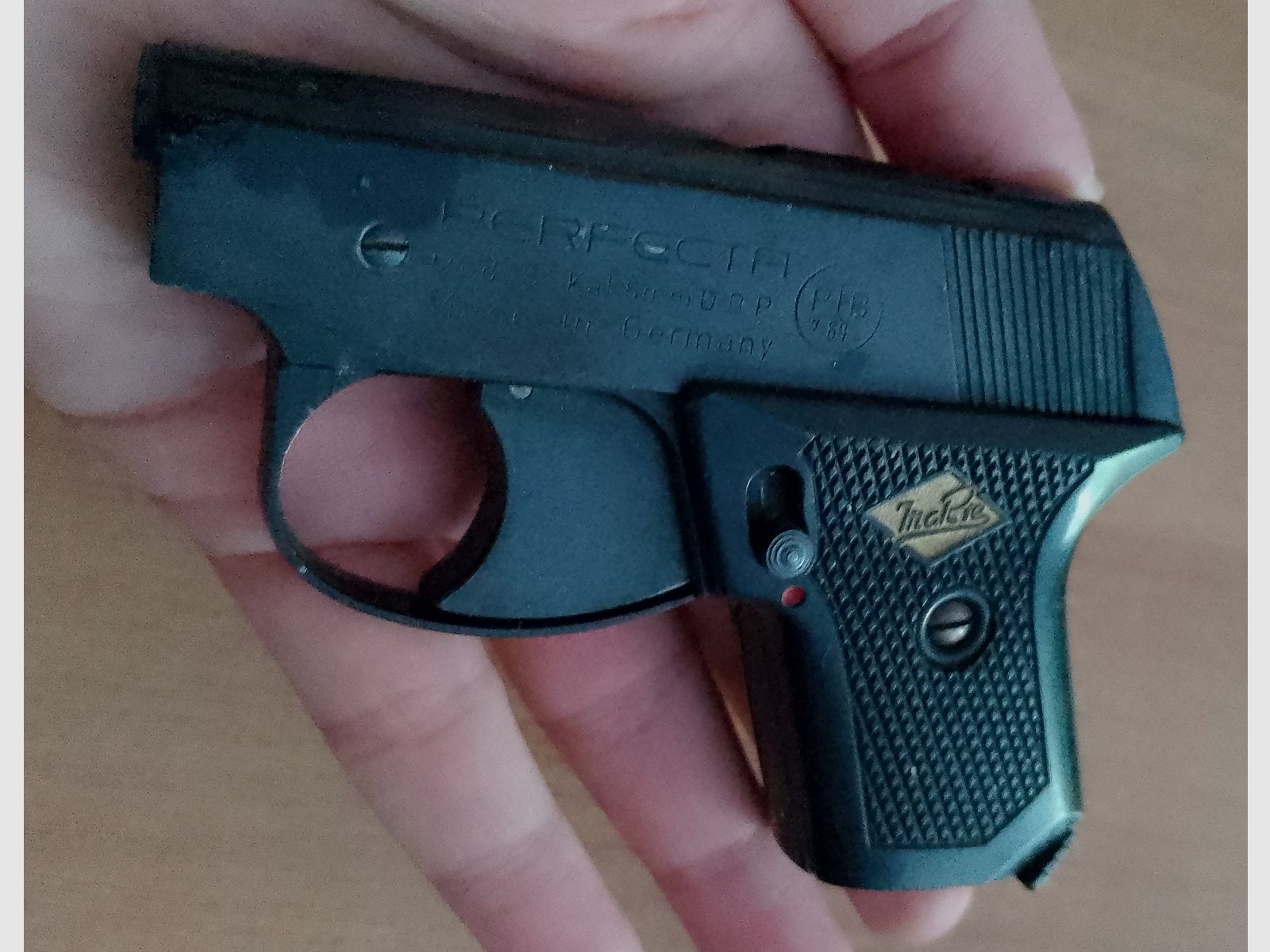 Alte Perfecta Mod S Schreckschuss Kal. 6 mm Knall Flobert/ PTB 7-69!
