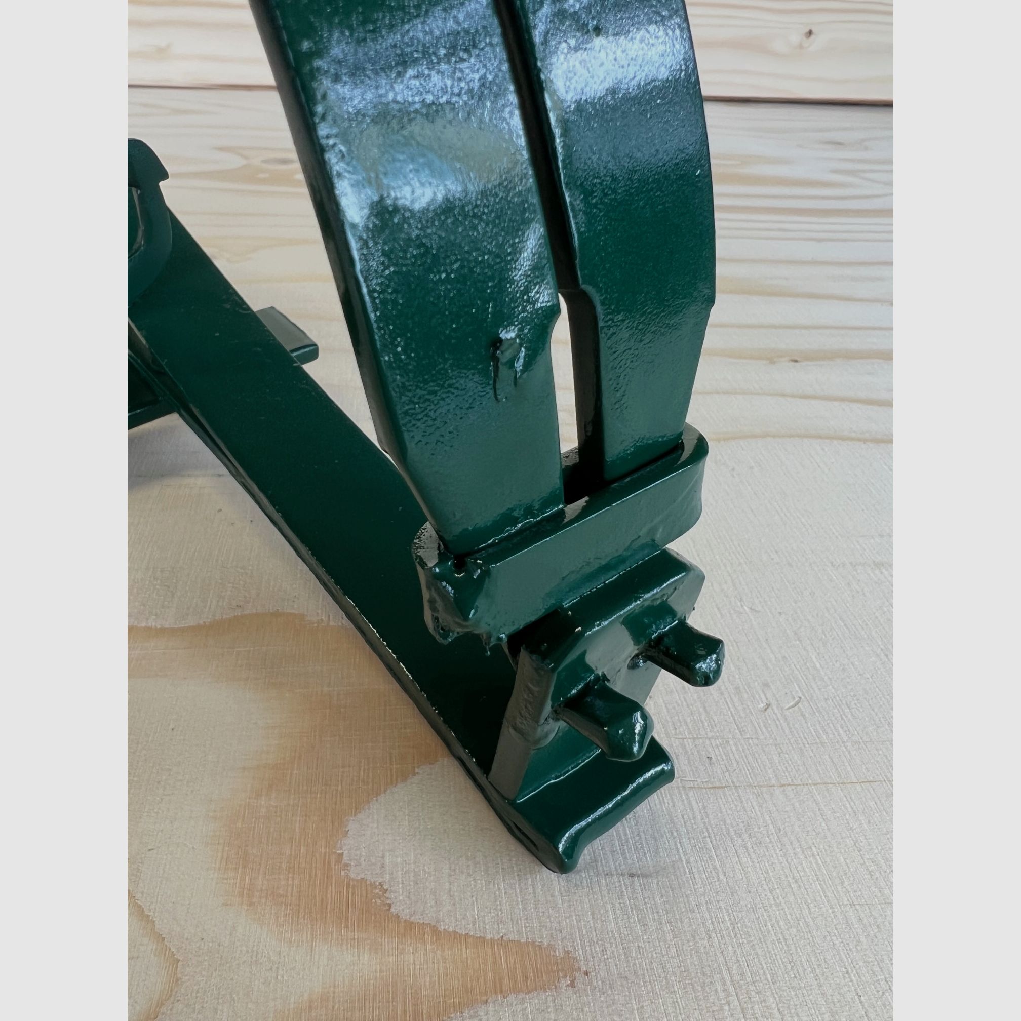 Historical small predator trap No. 9