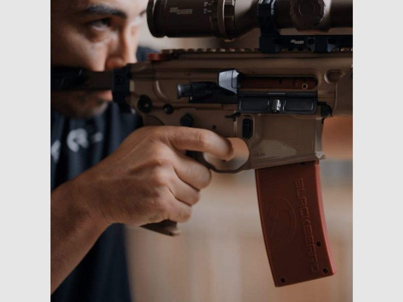Mantis BlackbeardX AR15 - Green Laser