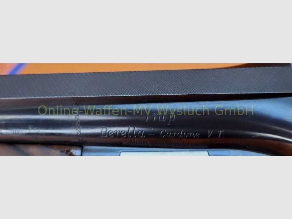 Like new! Beretta DT10 Trident Trap