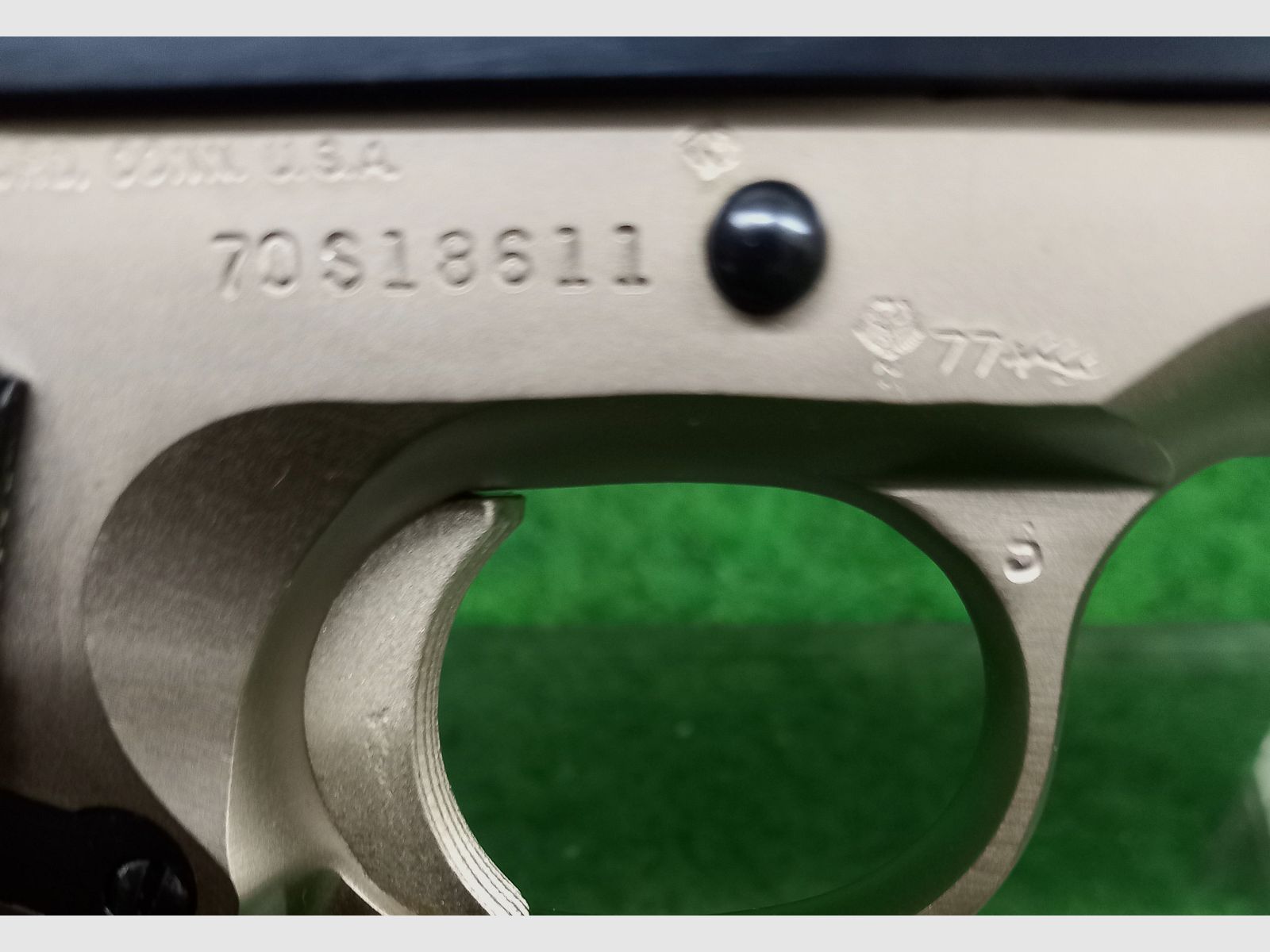  Colt Government MKIV Serie 70 en DUO -calibre 9mm Luger,