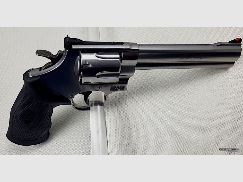 Smith & Wesson 629 Classic