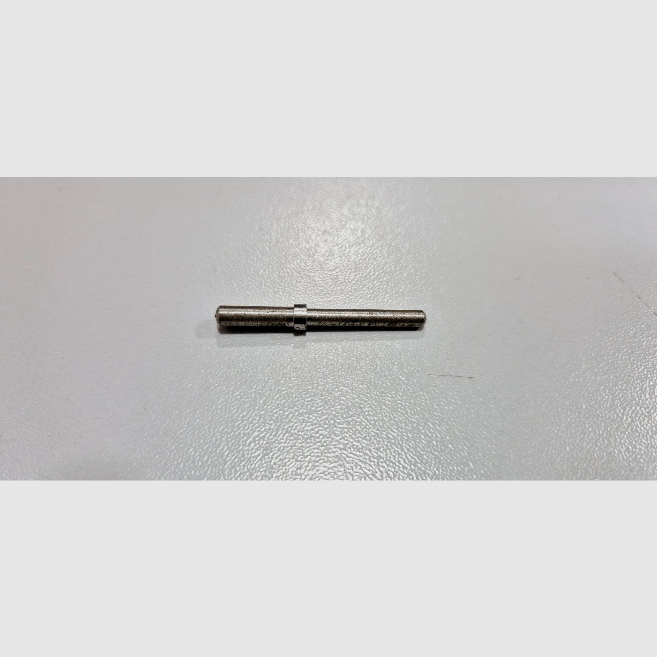 ZACISK UDERZENIOWY DŁUGOŚĆ 36,05 MM.