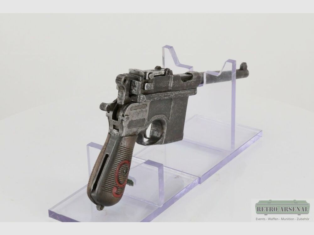 Mauser C96 "Rote 9"