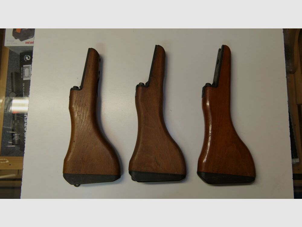 Imi Isreal SAR M54 / UZI / BW MP2 Hinterschaft Holz Gebraucht