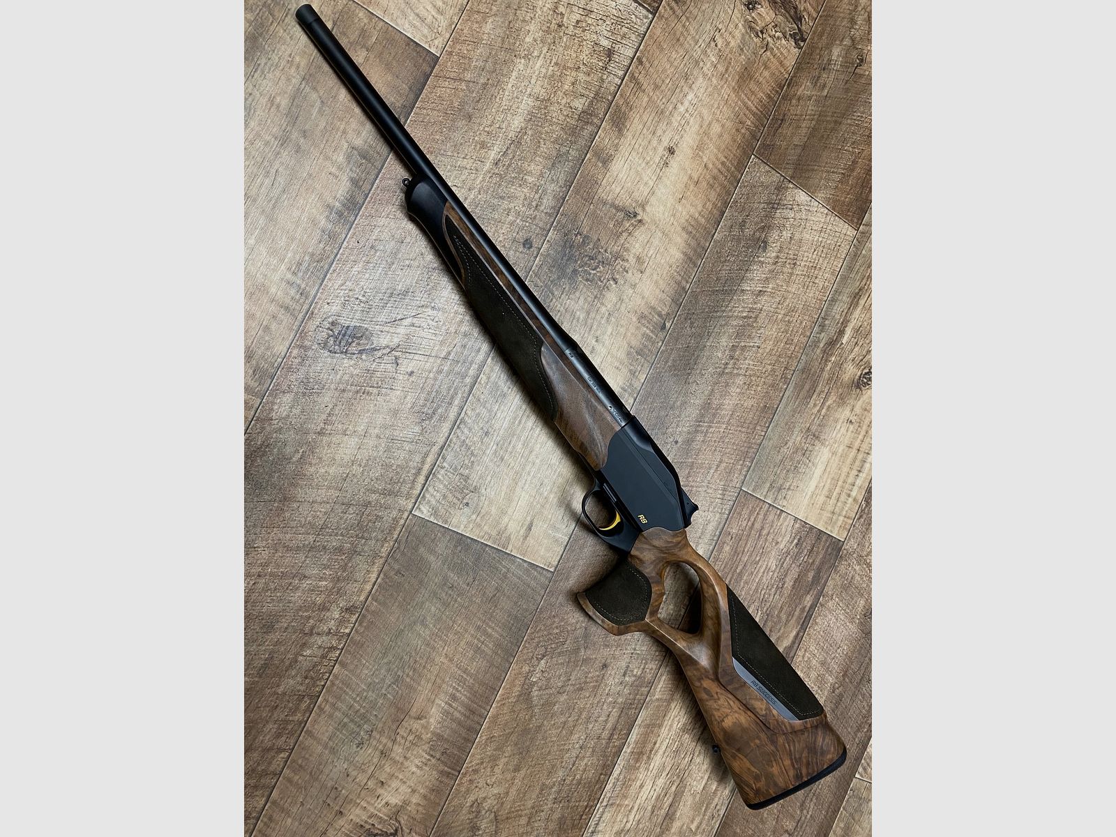 Blaser R8 Success HK 6 mat huilé version spéciale cuir de cerf .308win