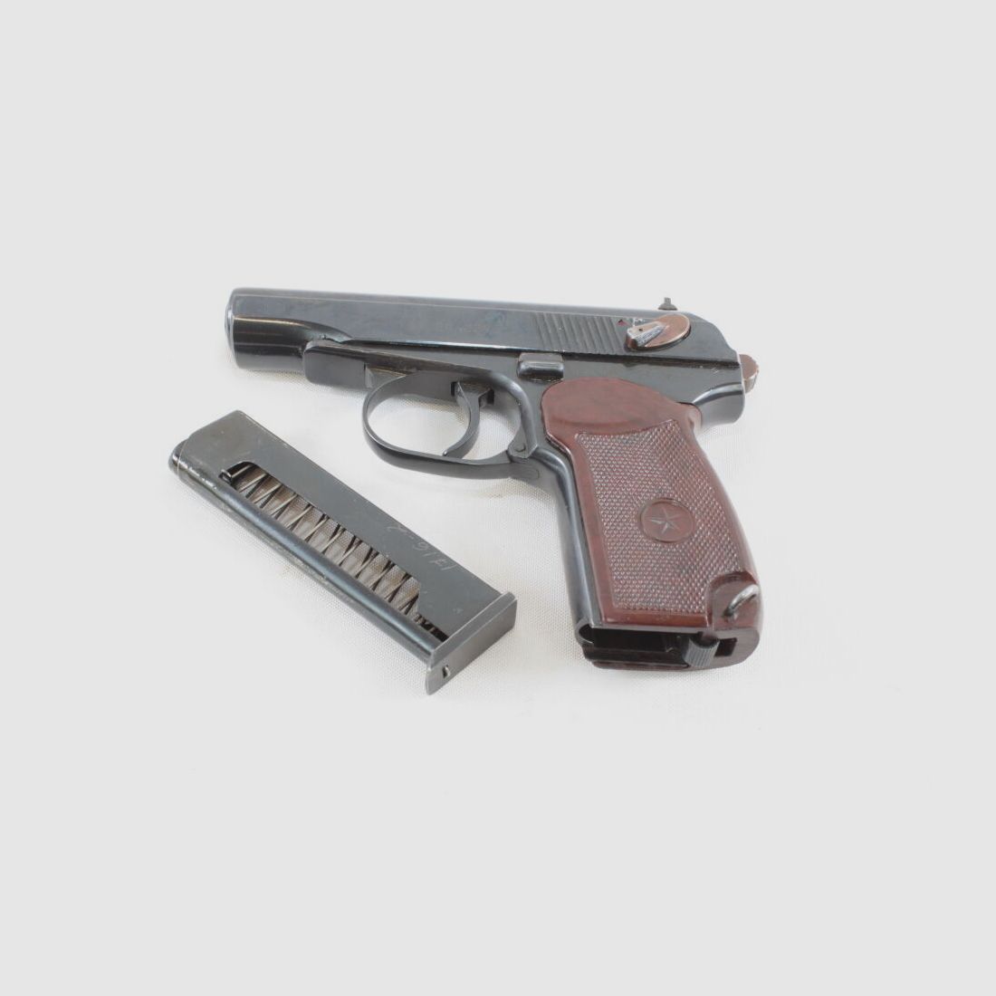 Arsenal Firearms pistola semiautomática Makarov - 9mm Makarov, imagen 6 de 10