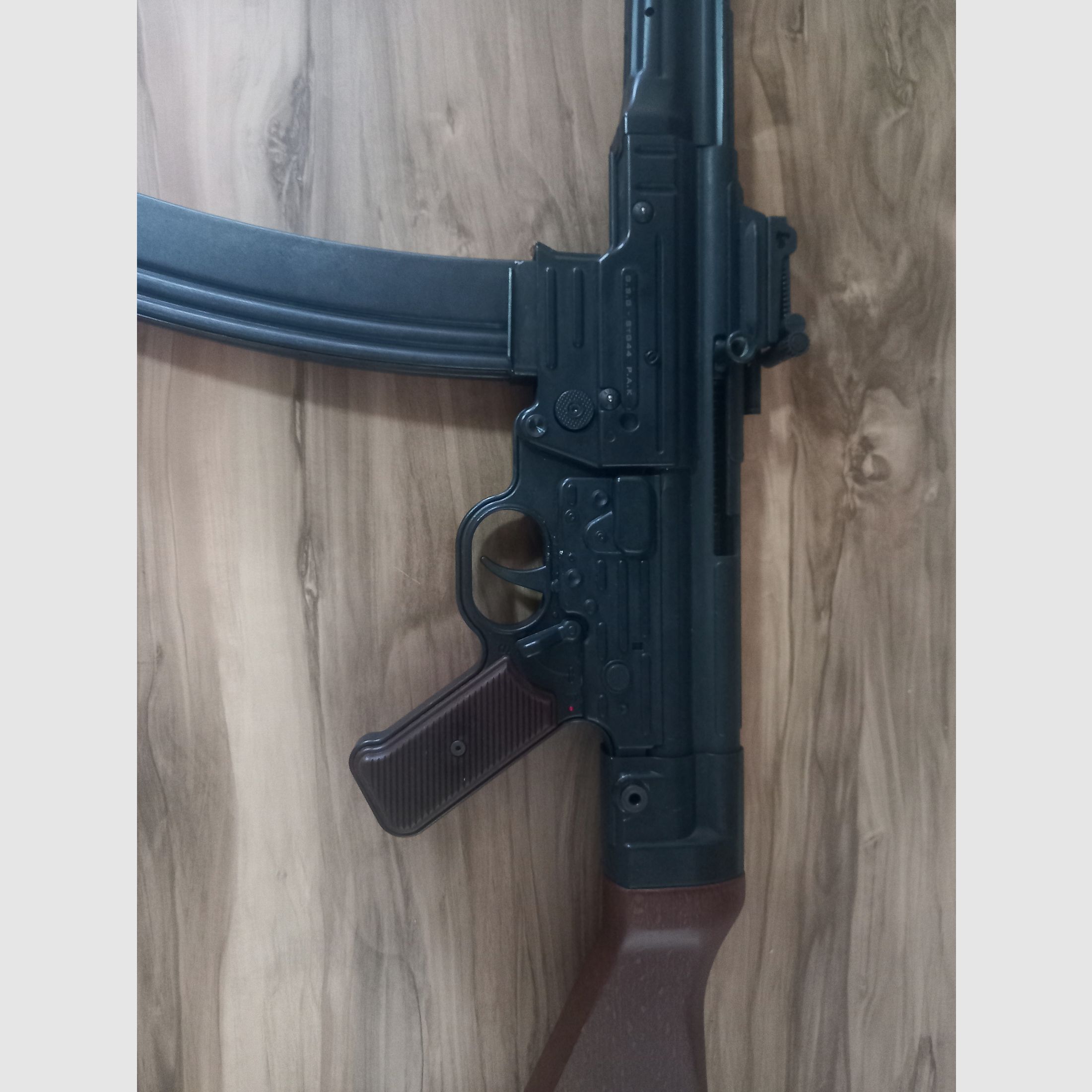 GSG StG 44 P.A.K Schreckschussgewehr mit 50 Schuss...