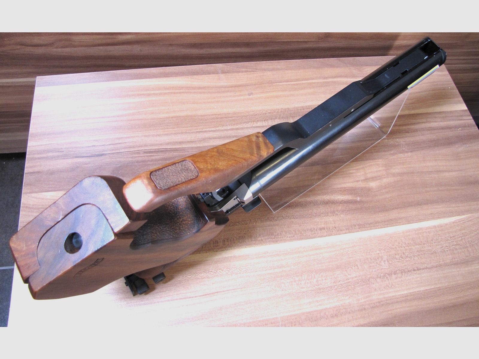 Walther LPM1 air pistol