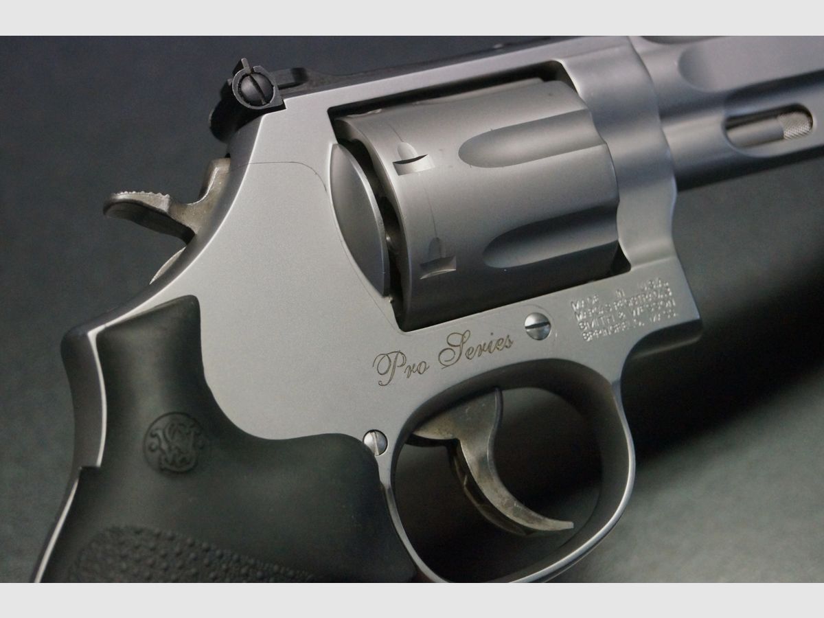 Smith & Wesson Revolver Pro Series Mod. 686 w/Full Moon Clips, Bild 3 von 5