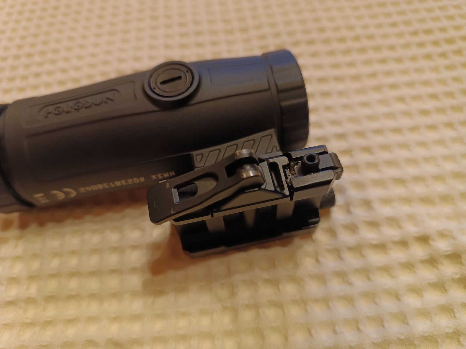 Holosun Magnifier. 3-fach Vergrößerung.