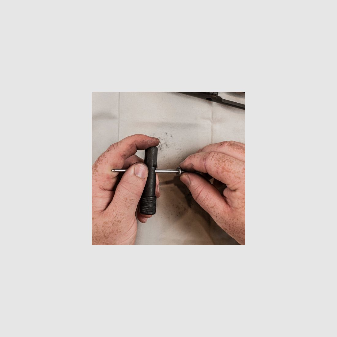 Otis B.O.N.E. Reinigungs-Tool für AR-15 (.223 Rem. / 5,56mm)