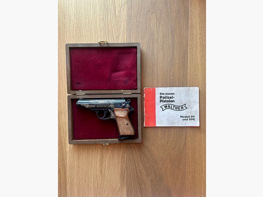 Unikat Pistolet d'alarme Walther PP cal. 9 mm P. A. K.