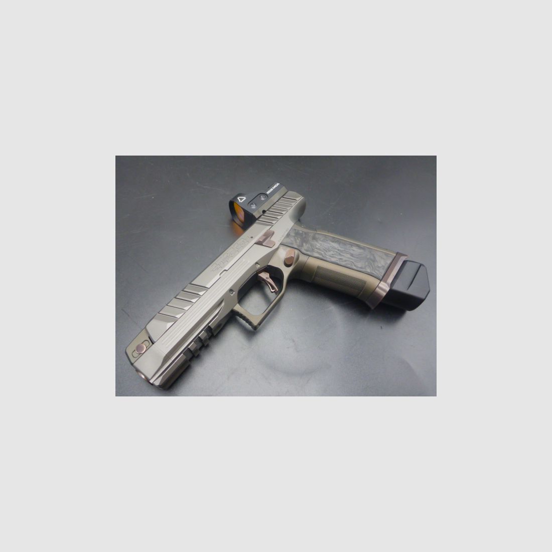 Pistool LAUGO Arms ALIEN CREATOR USA 500 Volledige Kit » beperkte editie » N°132/500, afbeelding 11 van 13