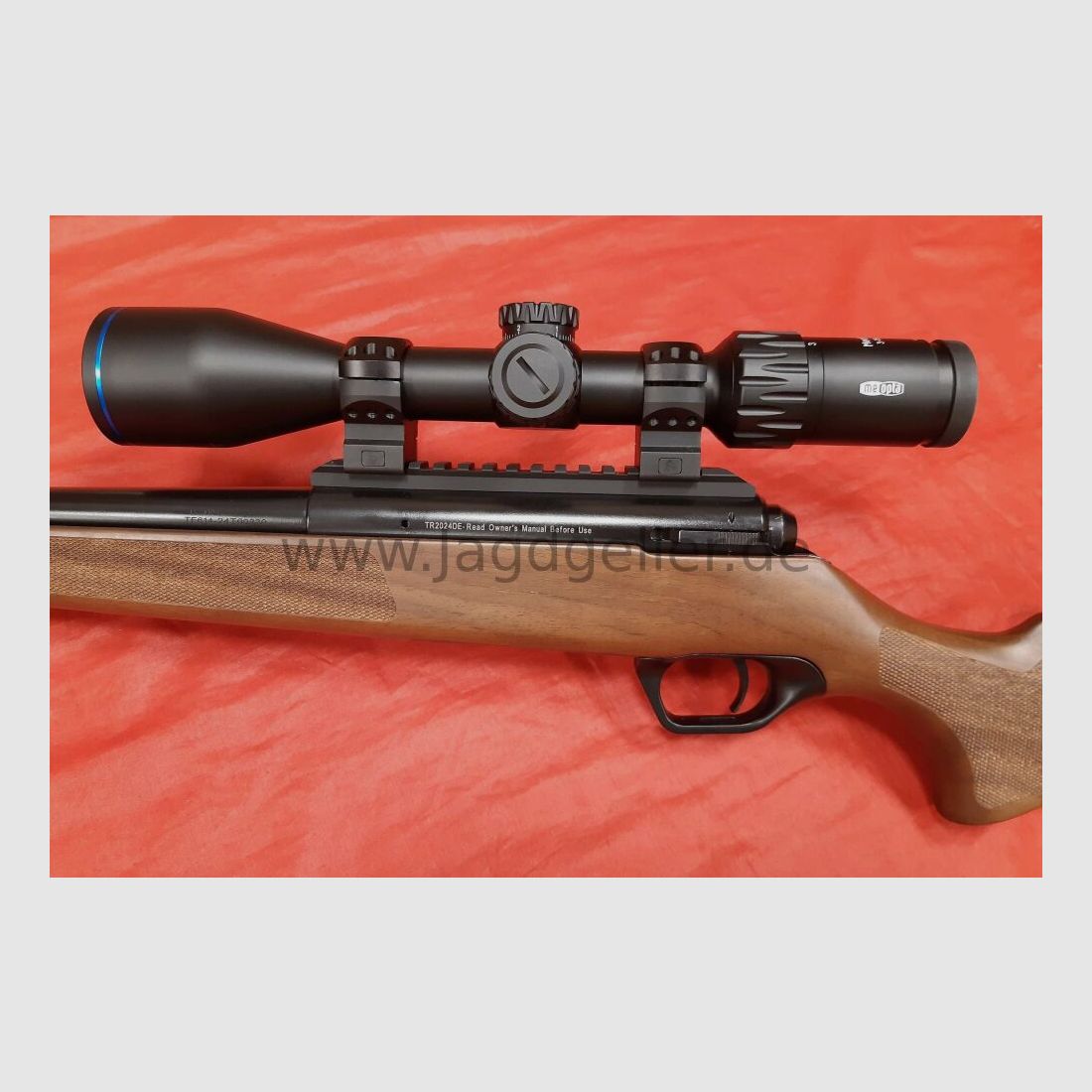 Rifle repetidor Silah MONZA culata de madera cal. .308 Win. con 3-15x50 Meopta Meoh