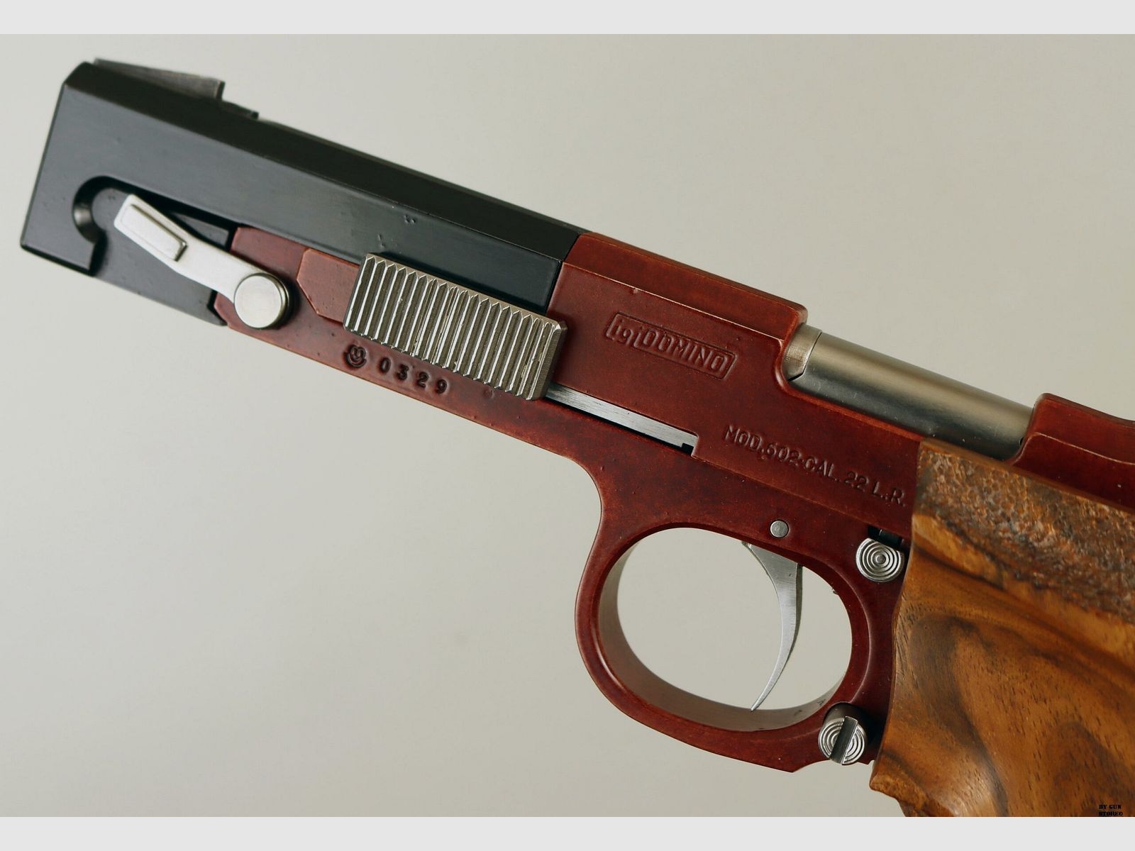 Pistola IGI Domino mod. 602 cal. 22 LR nº de serie 0329, imagen 6 de 11
