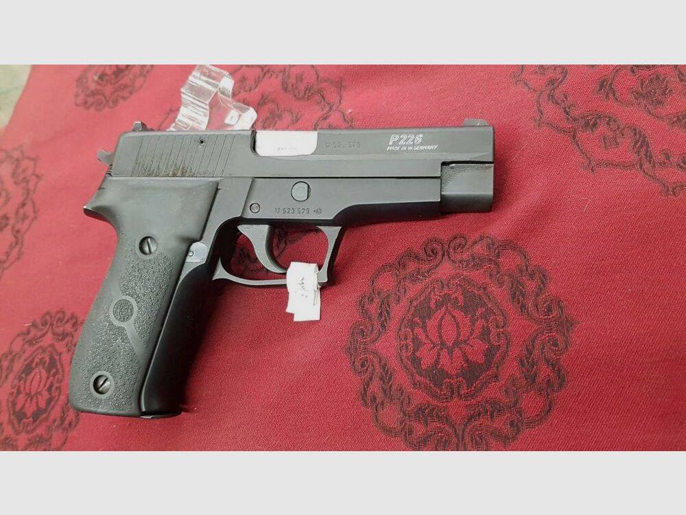 SIG Sauer P226