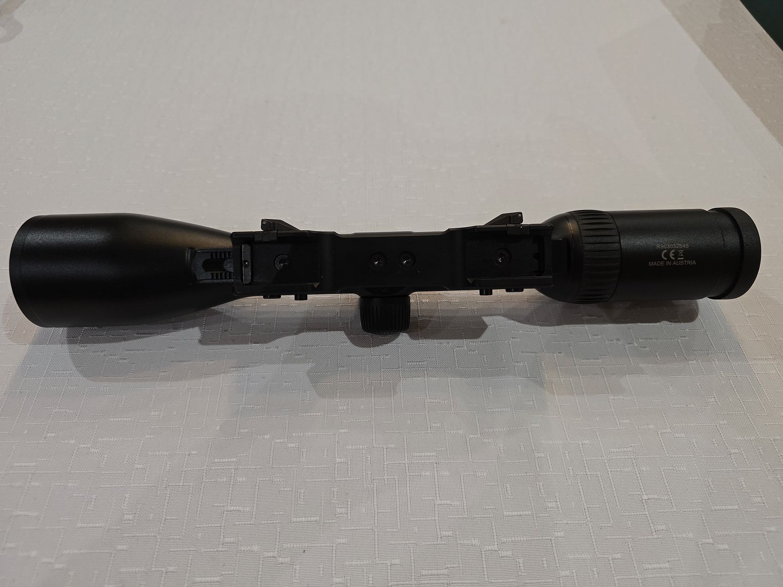 Swarovski Optik 2-12x50 Z6i mit Schiene SR auf Innomount QD Brückenmontage für Picatinnyschiene und Basen aus Stahl für Sauer 100/101 oder Rem.700.