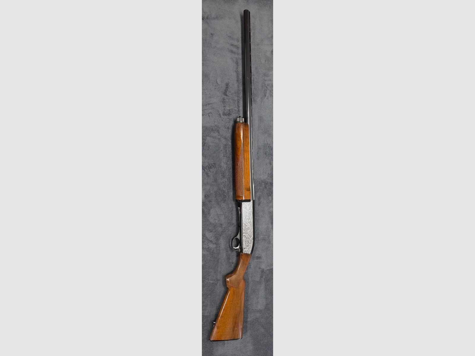 Franchi 520 Deluxe semi-automatique shotgun, image 1 sur 8
