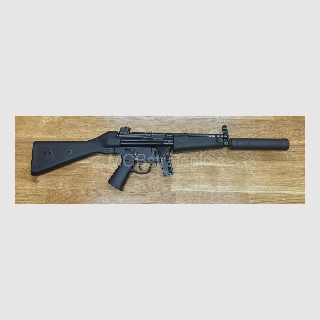 Heckler & Koch SP5 mit Festschaft - halbautom. Büchse 9mmLuger zivile Ausführung der Heckler & Koch MP5 - H&K SP 5 HK SP5 - optional mit Acheron AG SMG E1 Schalldämpfer