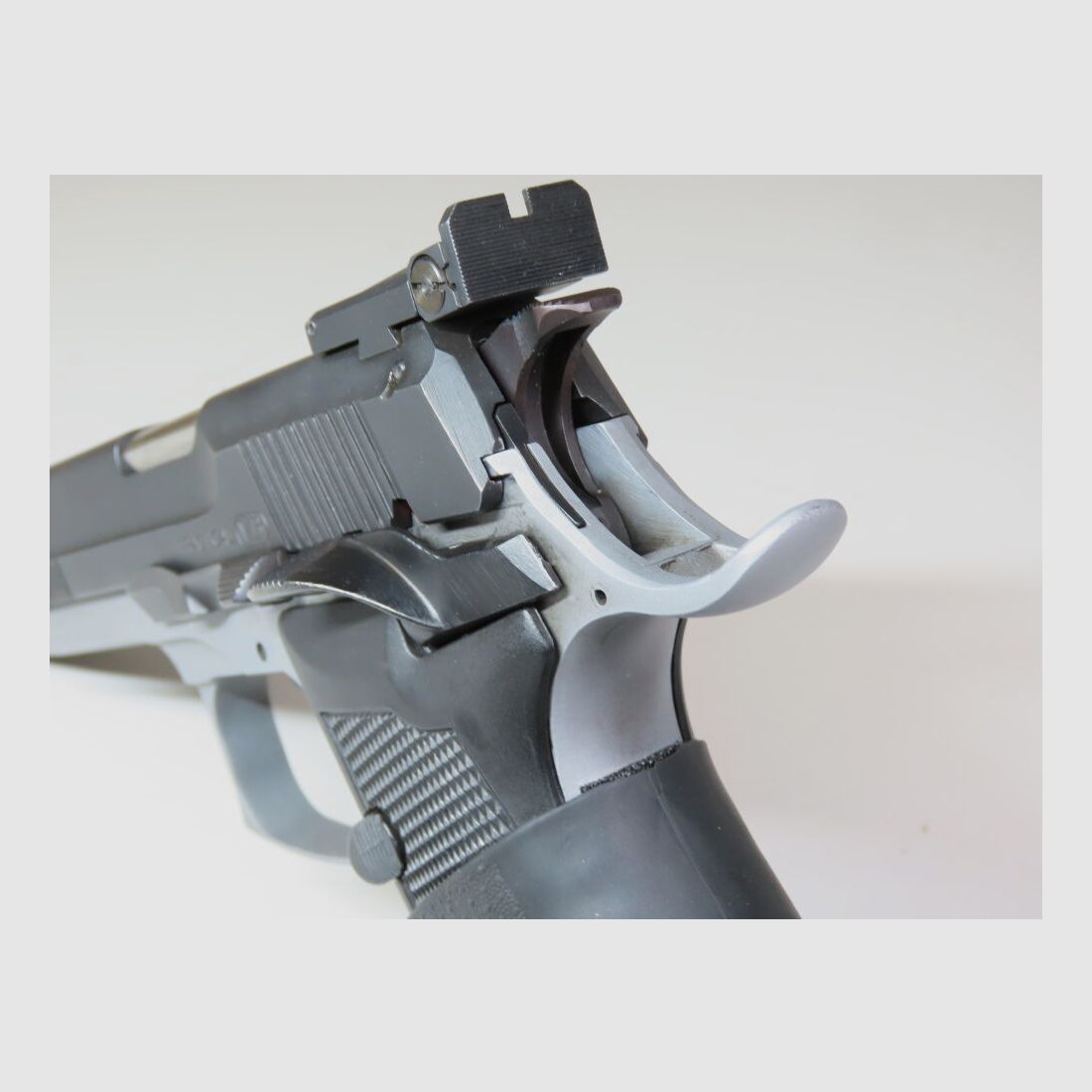 Bernadelli Practical