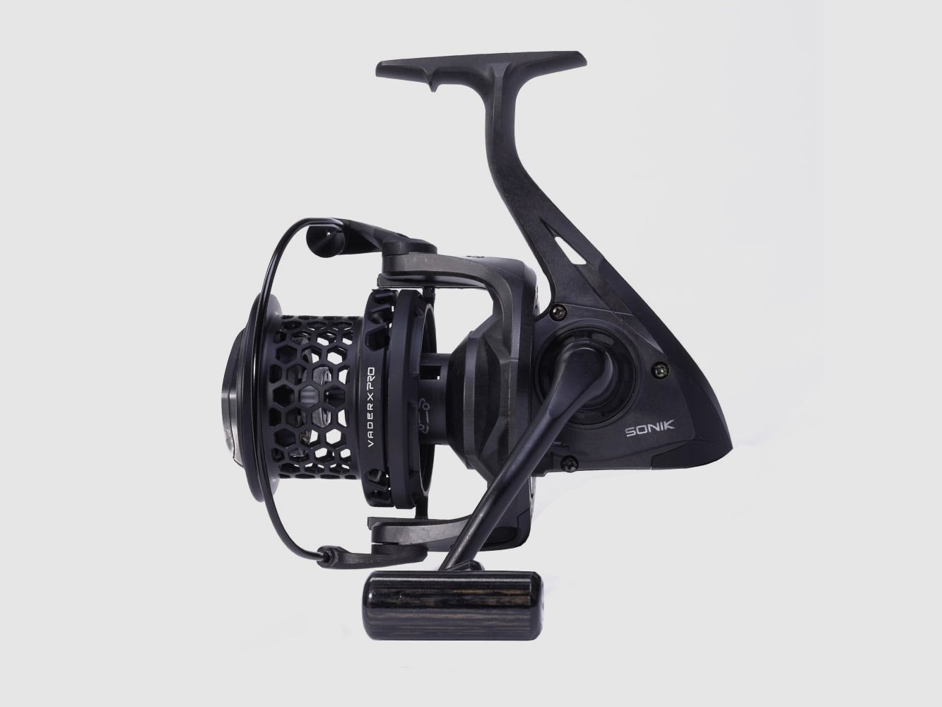 Sonik Vader X Pro Carbon 10000