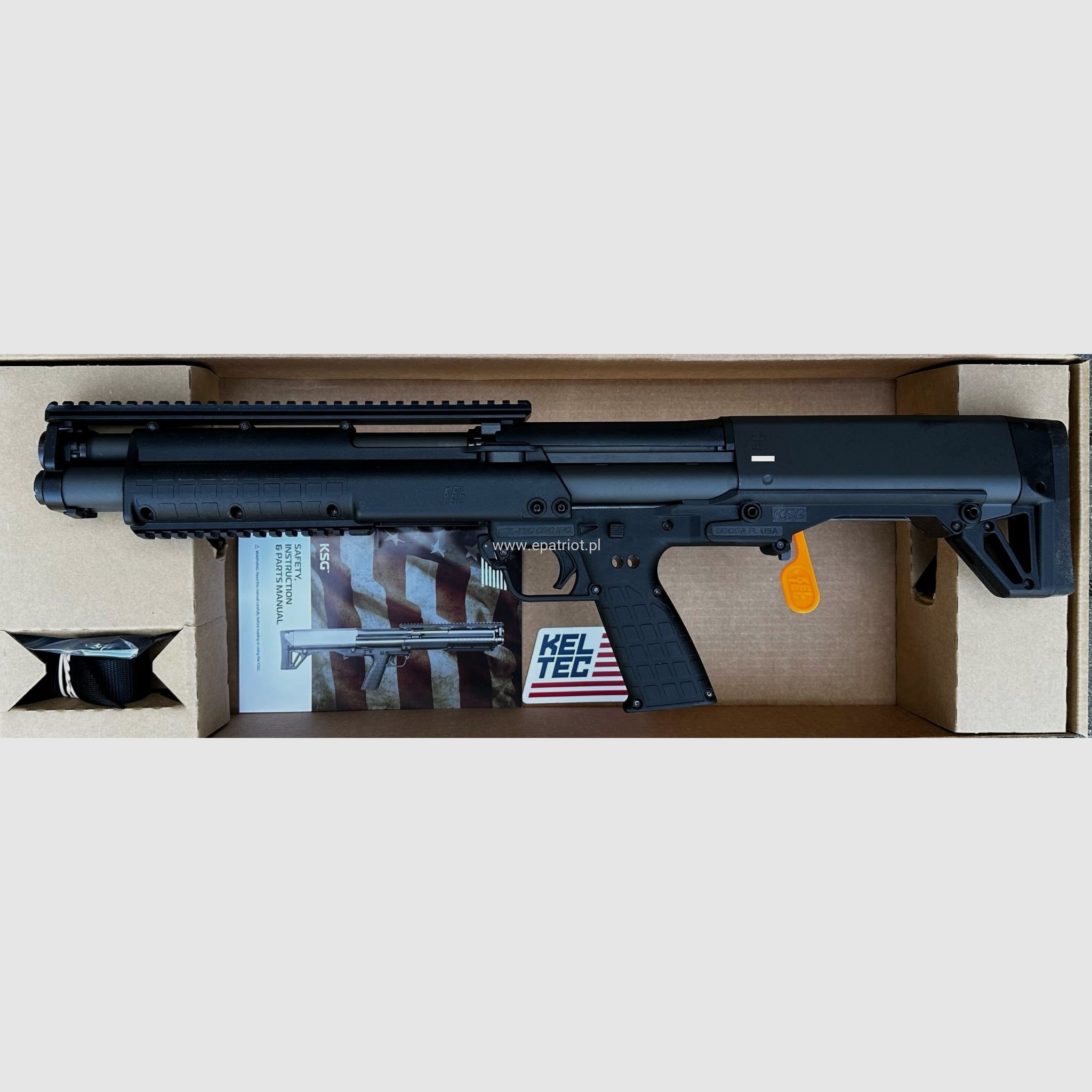 Strzelba Kel-Tec KSG czarna, zdjęcie 2 z 2