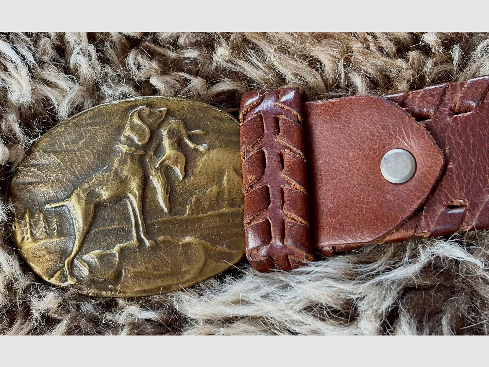 Traditional hunting genuine leather belt 100 cm long 4 cm wide men & women