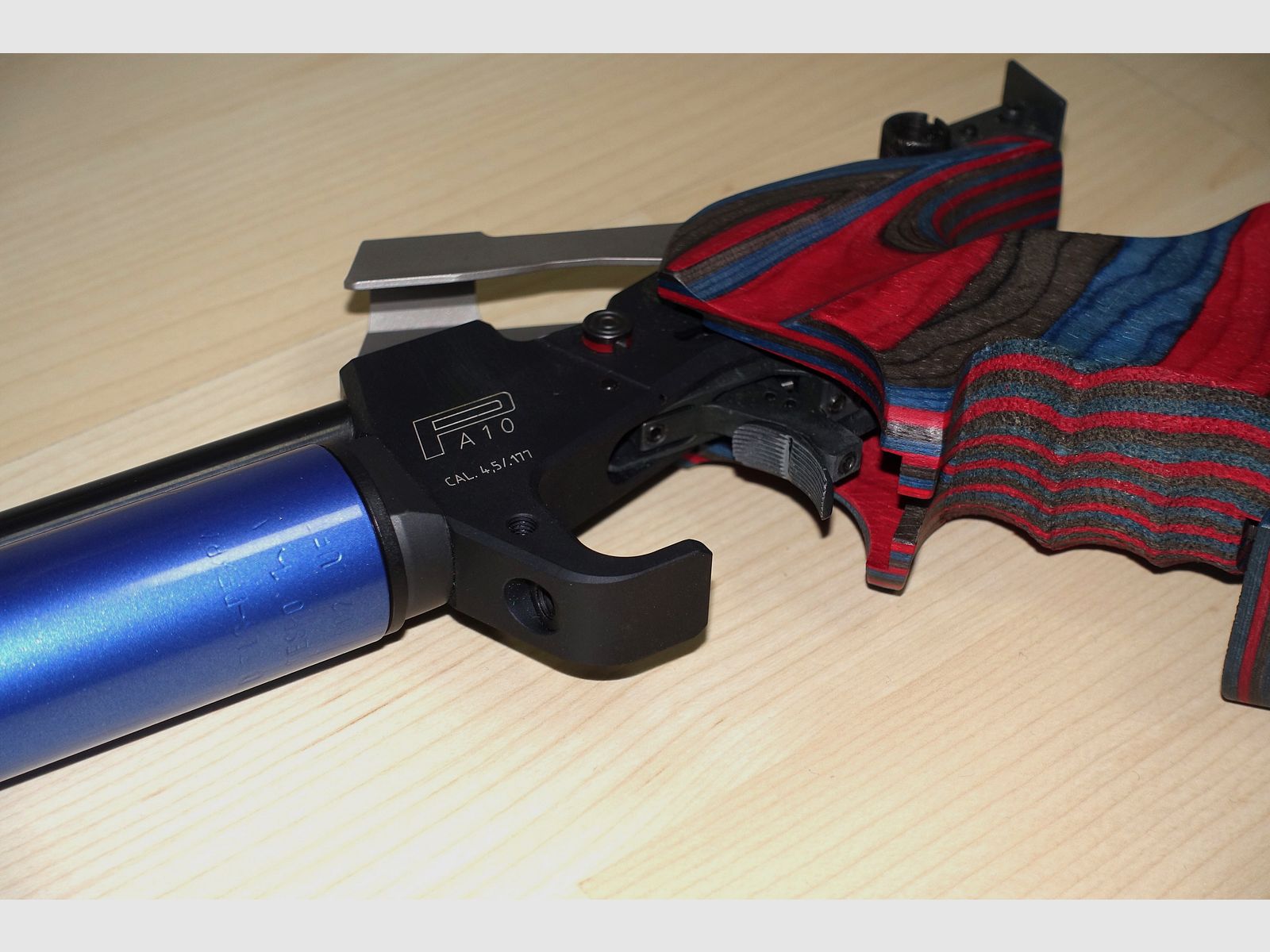 Tesro Pressluft Matchpistole PA10 / Top Zustand mit Zubehör