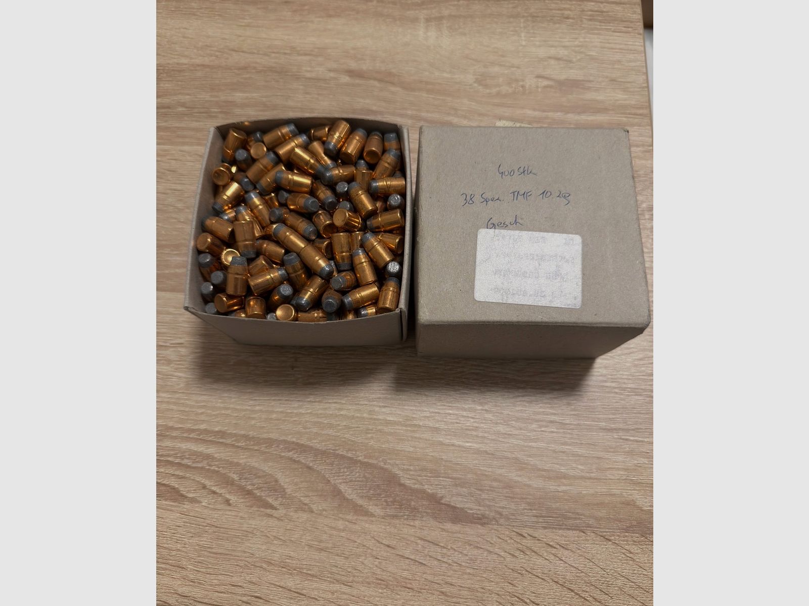 Cartuchos .38 Special 10,2g/158grs. Tlm Fk. 400 piezas