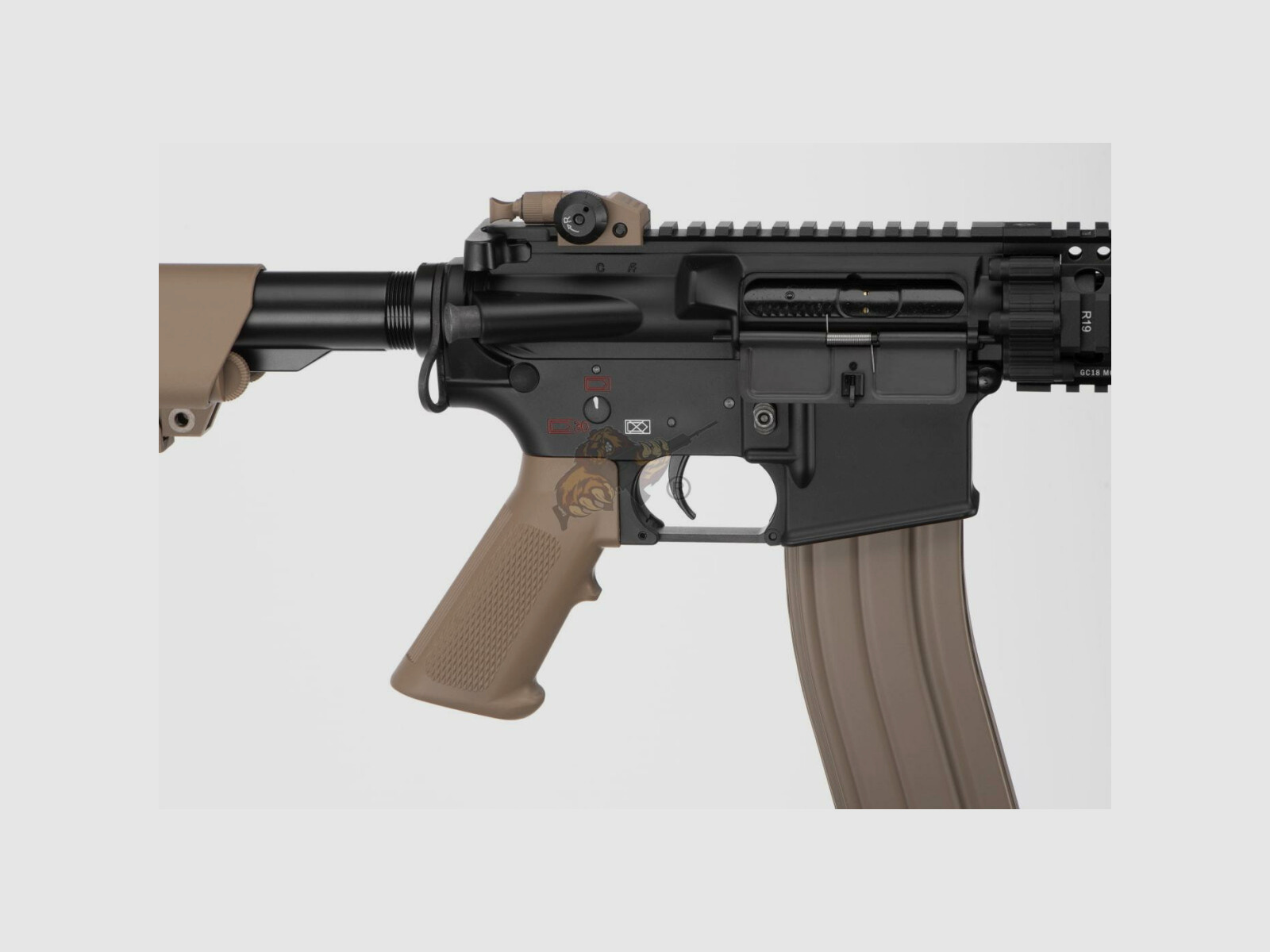 G&G GC18 MOD1 con ETU in Nero/Tan Airsoft S-AEG libero da 18