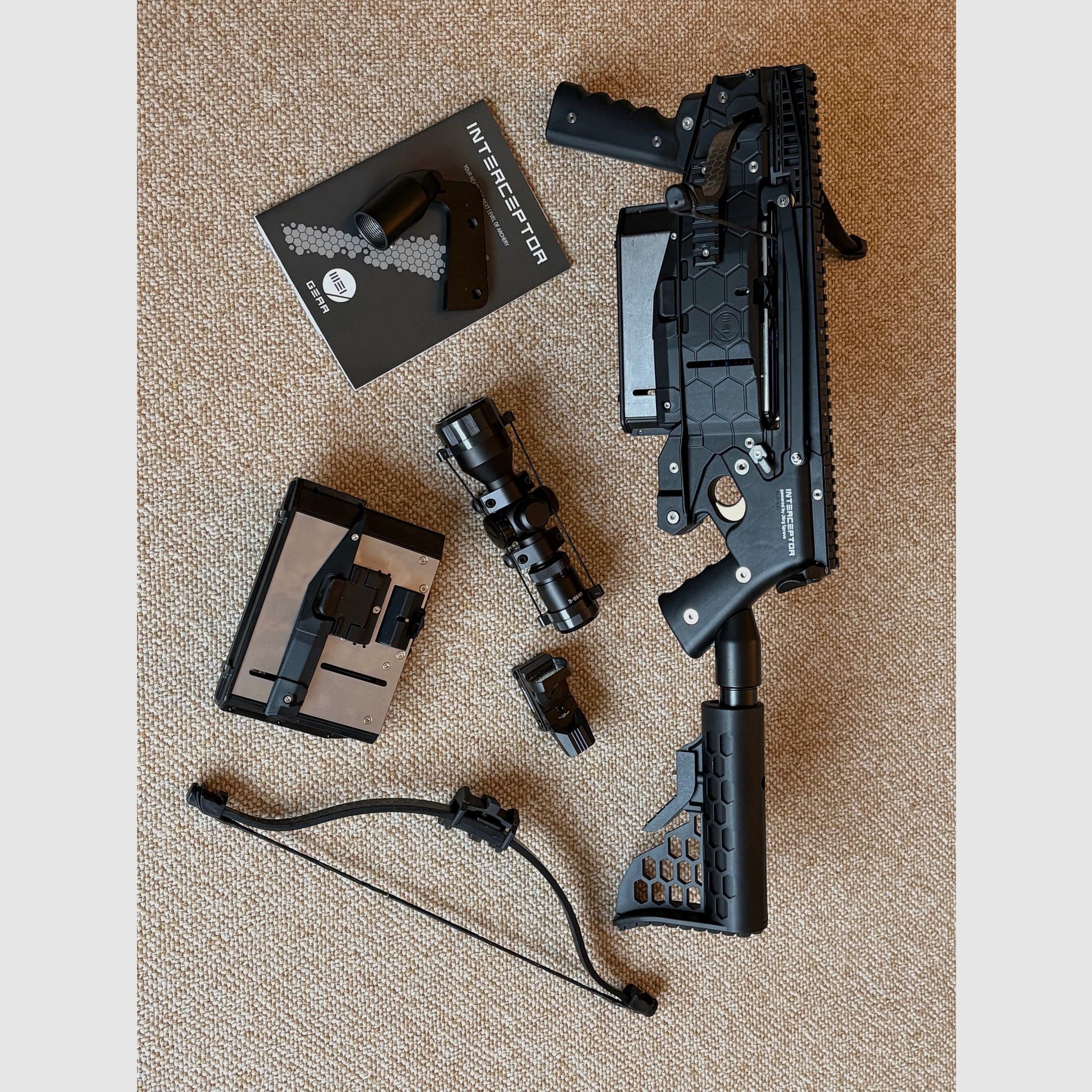Mey Interceptor Armbrust come nuova 2 mesi di vita + accessori