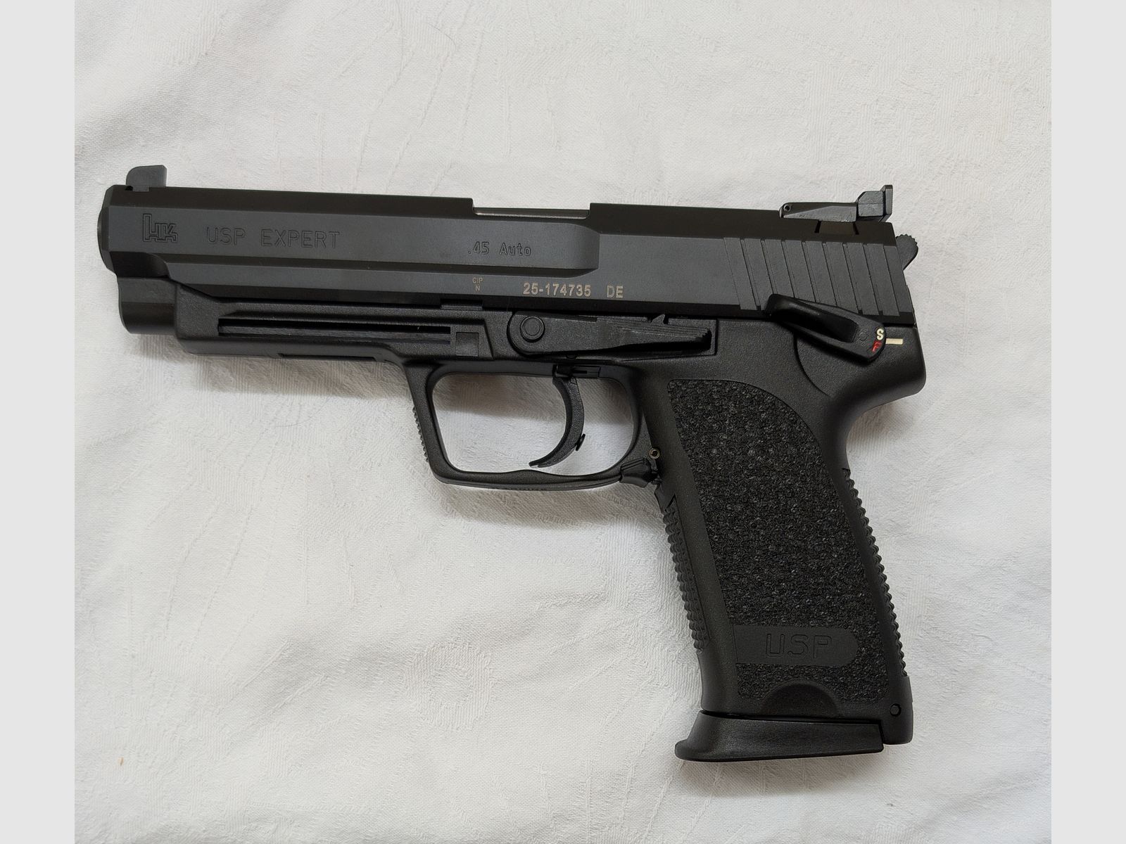 Heckler & Koch pistol USP Expert | caliber .45 ACP | unfired