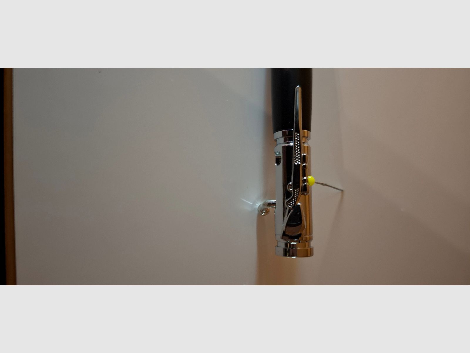 Vendo bolígrafos de caza en varias combinaciones.