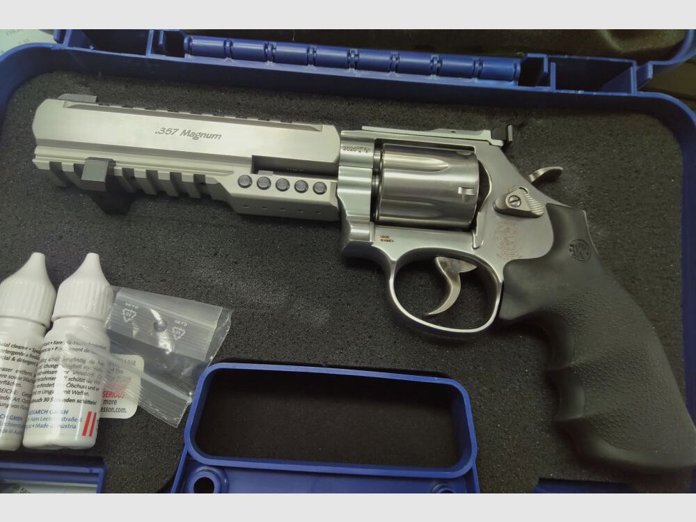 Smith & Wesson 686 Ultimate Champion
