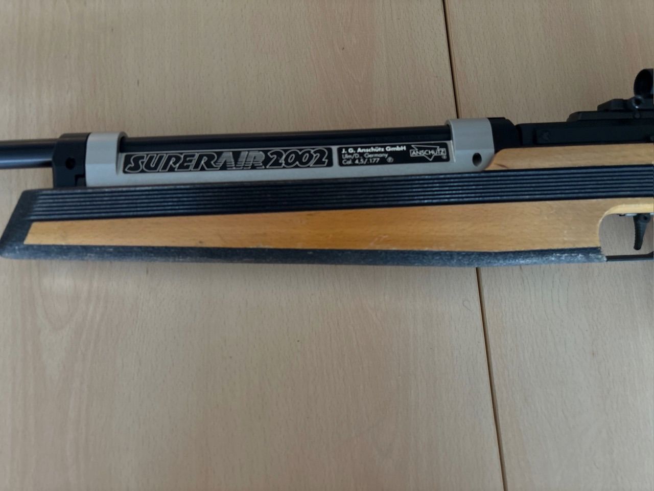 Fucile ad aria compressa Anschütz Superair 2002